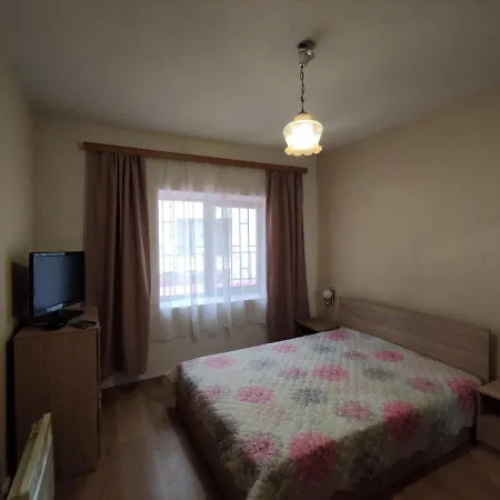 Къща Под Наем Ивановата Къща Casa de hóspedes Sokolovtsi (Smolyan)