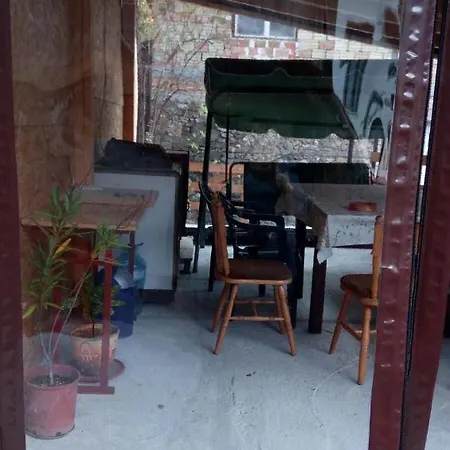 Casa de hóspedes Къща Под Наем Ивановата Къща *